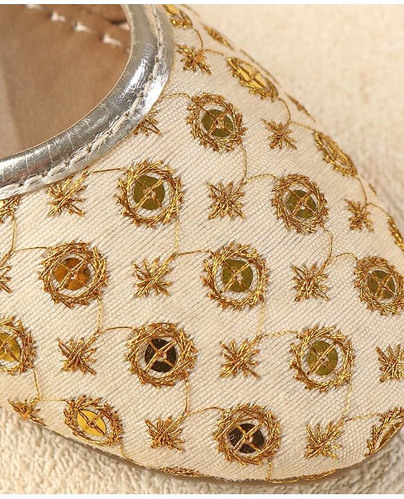 Cute Walk by Babyhug Slip On Mojaris With Sequin Embroidery - Golden