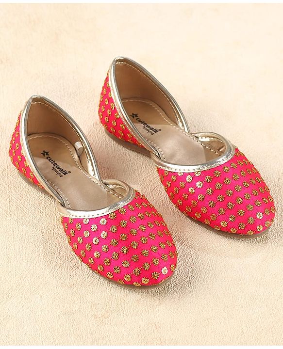 Cute Walk by Babyhug Slip On Mojaris With Sequin Embroidery - Fuchsia