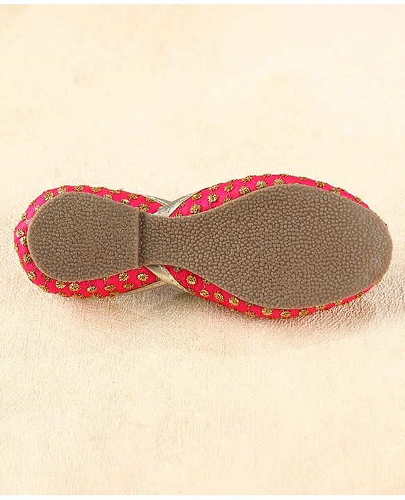 Cute Walk by Babyhug Slip On Mojaris With Sequin Embroidery - Fuchsia