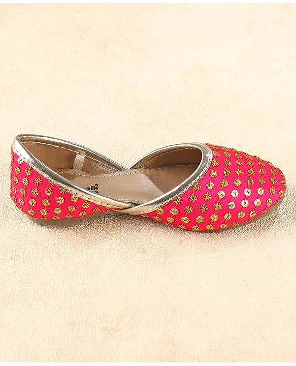 Cute Walk by Babyhug Slip On Mojaris With Sequin Embroidery - Fuchsia