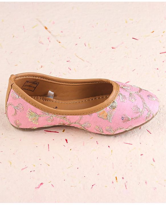 Cute Walk by Babyhug Slip On Mojaris with Floral Embroidery - Pink