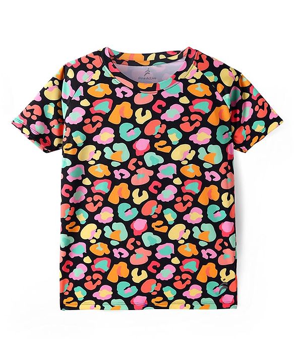 Pine Active Knit Half Raglan Sleeves Printed T-Shirt & Shorts Set - Multicolor