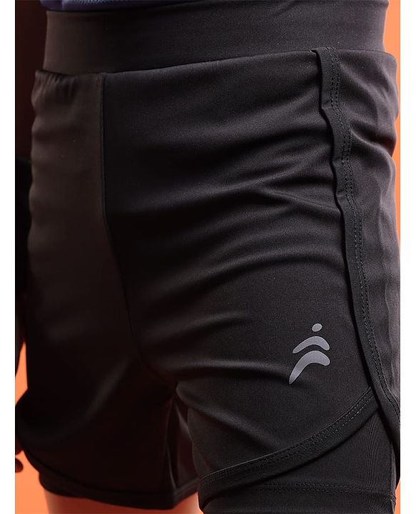 Pine Active Knit Knee Length Skin Friendly Active Stretch Solid Shorts with Tights - Black