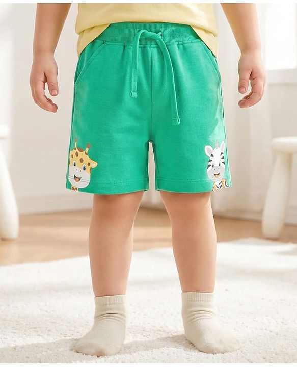 Babyhug Cotton Looper Shorts With Giraffe Print - Light Green