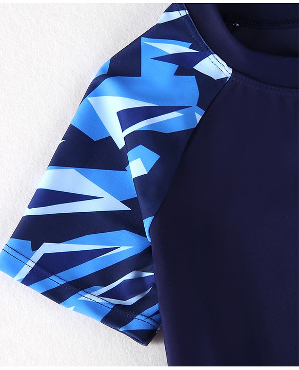 Pine Active Half Sleeves Two Piece Swimsuit With Whale Print - Blue