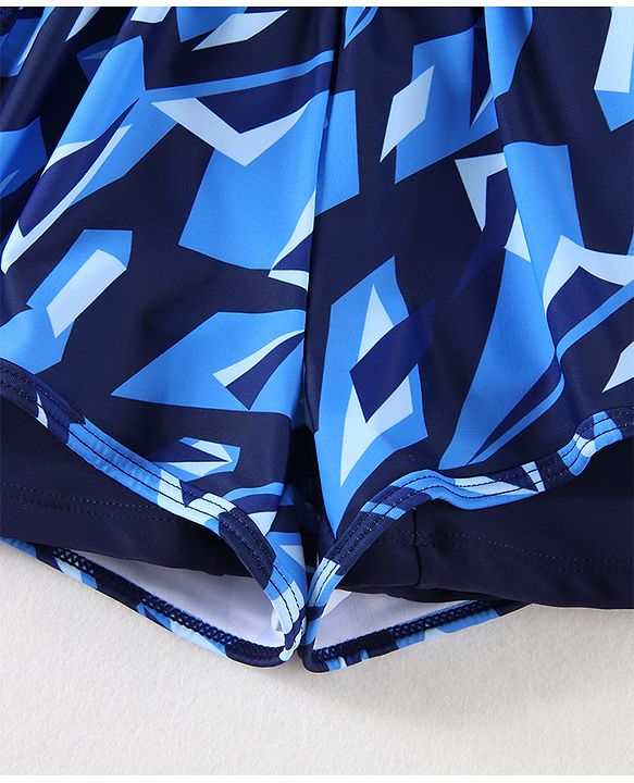 Pine Active Half Sleeves Two Piece Swimsuit With Whale Print - Blue