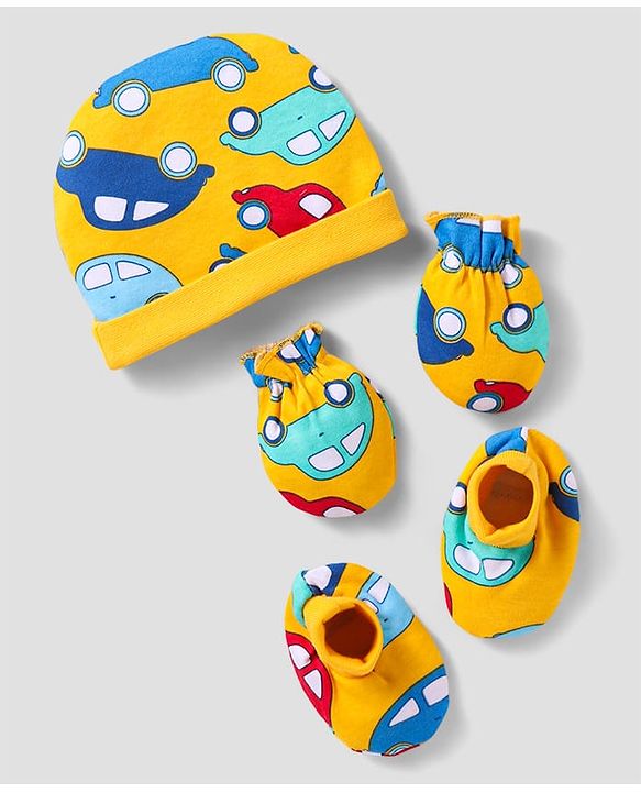 Babyhug 100% Cotton Cap Mittens And Booties Vehicle Printed - Yellow Packet Dim- 19x18cm, Cap Diameter-11x12cm, Mittens- 9cm, Bootties- 9.5cm, Age-Preemie, Pieces- 5