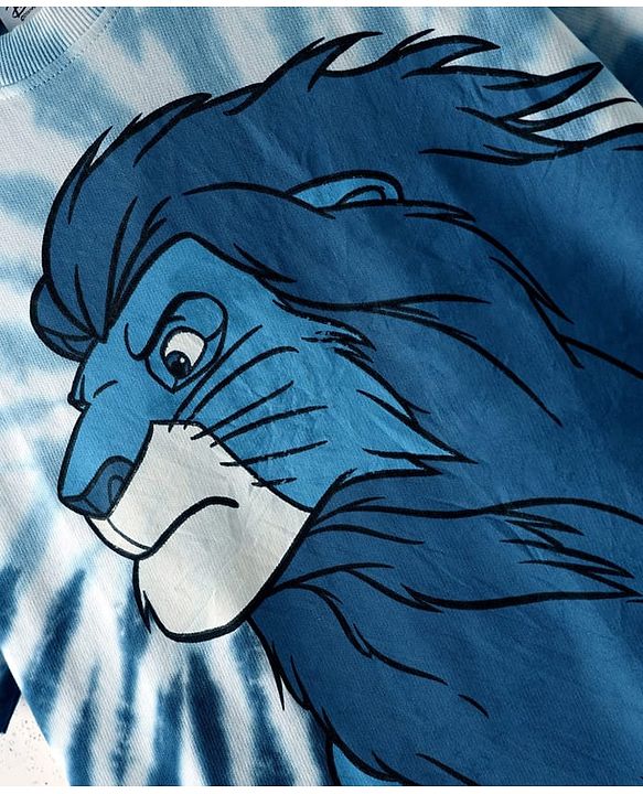 Pine Kids Disney Terry Knit Half Sleeves Oversized And Drop Shoulder Tie And Dye T-Shirt With Lion King Graphics And Badge Detailing  - Blue