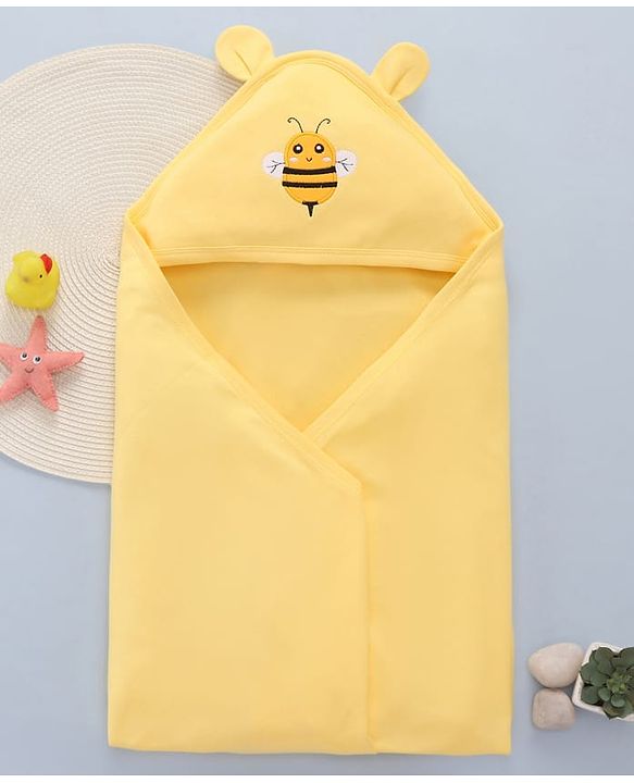 Babyhug Cotton Interlock Knit Hooded Towel with Bee Print L 76.2 x B 76.2 cm - Orange