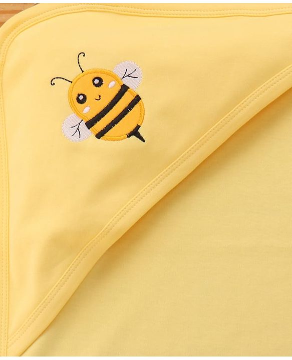 Babyhug Cotton Interlock Knit Hooded Towel with Bee Print L 76.2 x B 76.2 cm - Orange