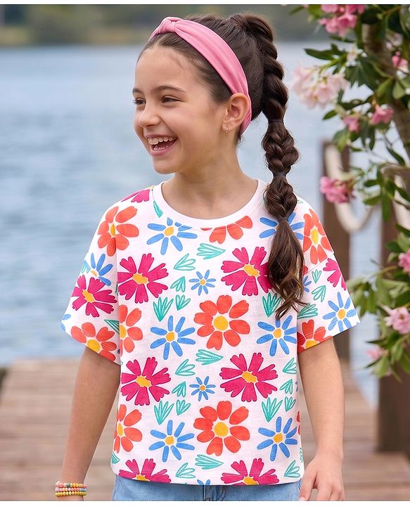 Pine Kids Cotton Knit Drop Shoulder Half Sleeves T-Shirt With Floral Print - White
