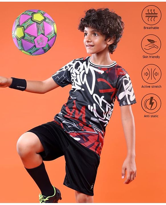 Pine Active Knit Half Sleeves Printed T-Shirt & Shorts - Black