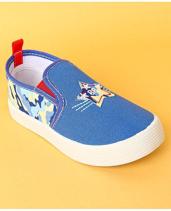 Cute Walk by Babyhug Slip On  Casual Shoes With Star Patch - Blue