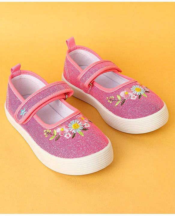 Cute Walk by Babyhug Velcro Closure Casual Shoes with Floral Embroidery Detailing - Pink