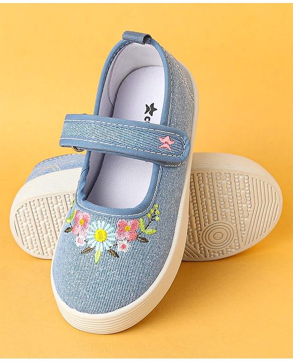Cute Walk by Babyhug Velcro Closure Casual Shoes with Floral Embroidery Detailing - Pink