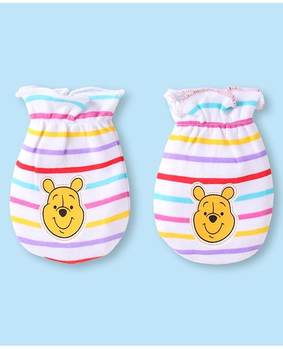 Babyhug Disney Interlock Knit Cap Mittens & Booties With Winnie The Pooh Print White - Diameter 10.5