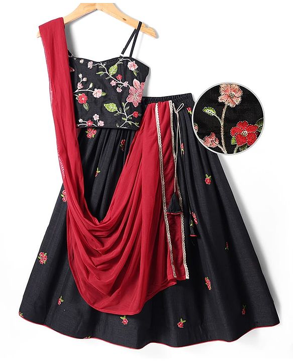 Pine Kids Woven Sleeveless Choli Lehenga Set With Floral Embroidery & Dupatta - Black