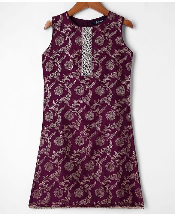 Pine Kids Woven Sleeveless Kurti Salwar Set With Foil Print & Dupatta - Wine