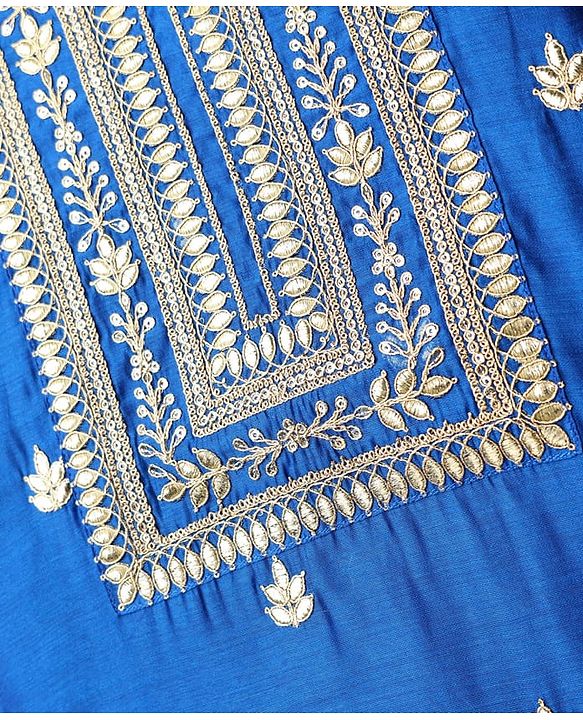 Pine Kids Woven Three Fourth Sleeves Kurti Chudidar Set With Floral Embroidery & Dupatta - Blue