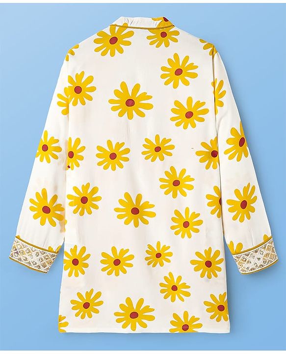 Pine Kids Woven Full Sleeves Kurta & Pajama Set with Lace Detailing & Floral Print - White