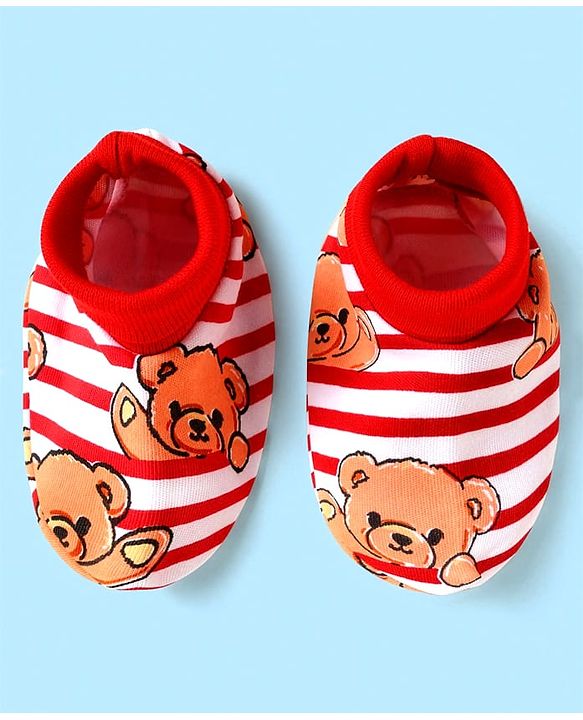Babyhug 100% Cotton Interlock Knit Cap Mittens & Booties Set With Stripes & Animal Print Red - Diameter 14 cm