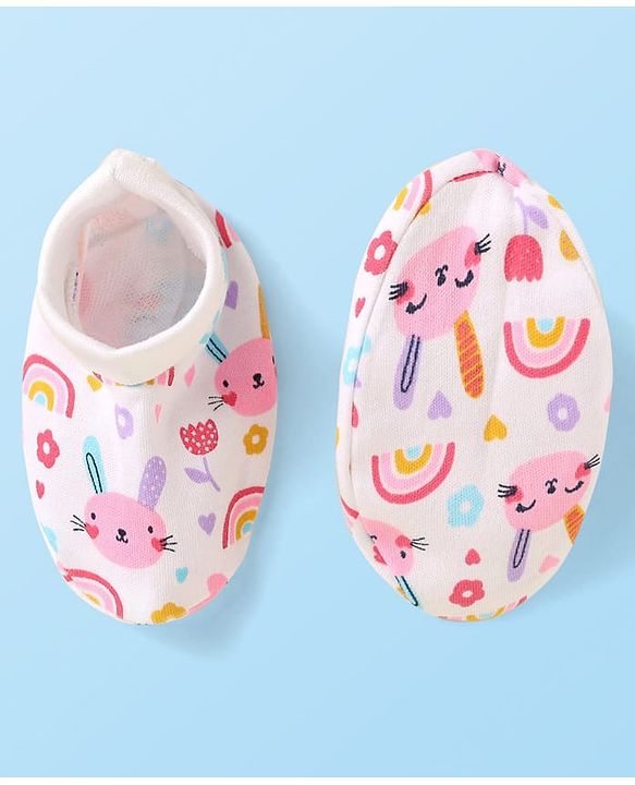Babyhug 100% Cotton Knit Cap Mittens & Booties With Animal & Floral Print White - Diameter 10cm