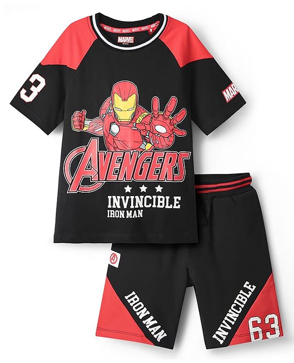 Pine Kids Marvel Single Jersey Knit Half Sleeves Oversized Drop Shoulder Raglan T-Shirt And Shorts Set With Avengers Graphics - Red & Black