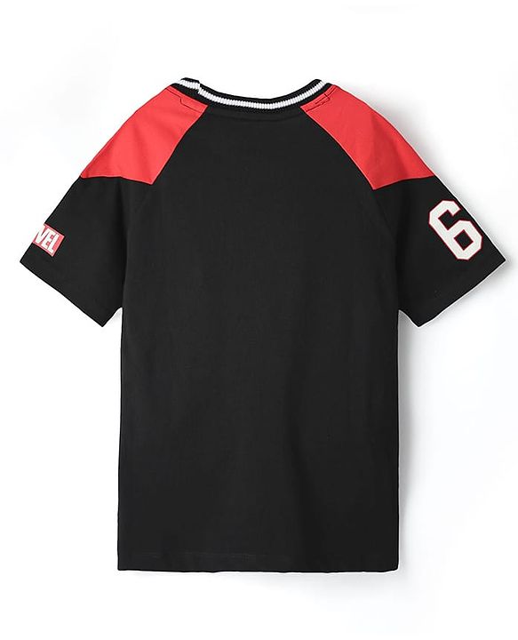 Pine Kids Marvel Single Jersey Knit Half Sleeves Oversized Drop Shoulder Raglan T-Shirt And Shorts Set With Avengers Graphics - Red & Black