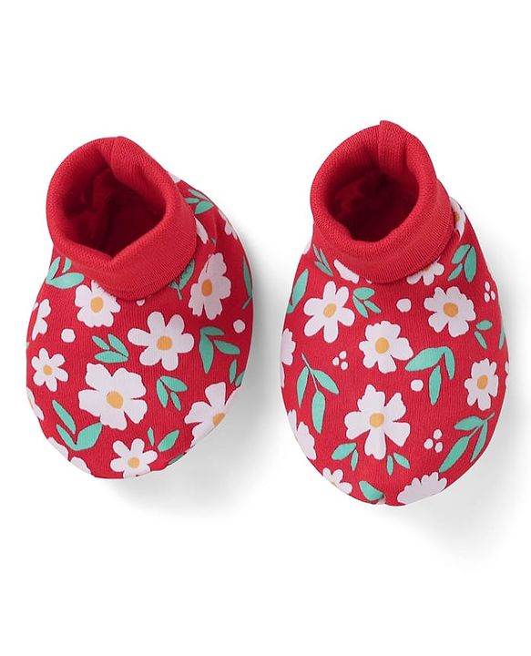 Babyhug 100% Cotton Interlock Knit Cap Mittens & Booties With Floral Print Red - Diameter 10 cm