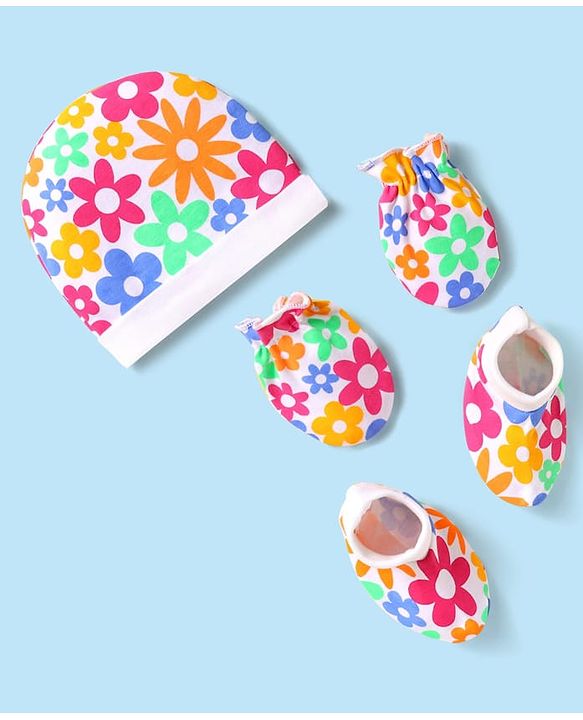 Babyhug 100% Cotton Interlock Knit Cap Mittens & Booties Set With Floral Print White - Diameter 15 cm