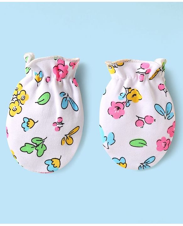 Babyhug 100% Cotton Interlock Knit Cap Mittens & Booties Set With Floral Print White - Diameter 16 cm