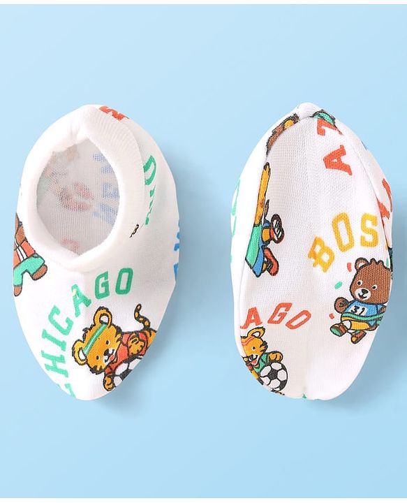 Babyhug 100% Cotton Interlock Knit Cap Mittens & Booties Set With Animal Print White - Diameter 10 cm