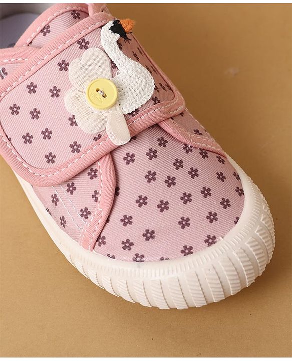 Cute Walk by Babyhug Velcro Closure Casual Shoes with Floral Print & Applique - Pink