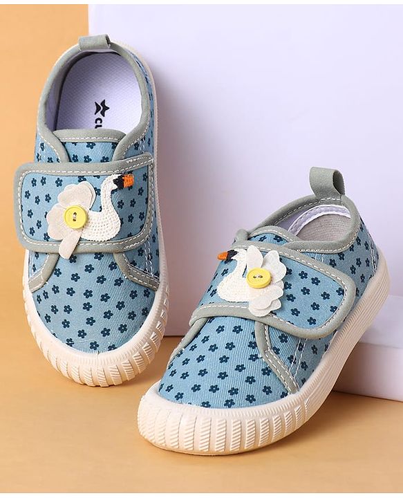 Cute Walk by Babyhug Velcro Closure Casual Shoes with Floral Print & Applique - Pink