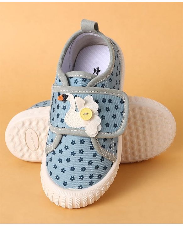 Cute Walk by Babyhug Velcro Closure Casual Shoes with Floral Print & Applique - Pink