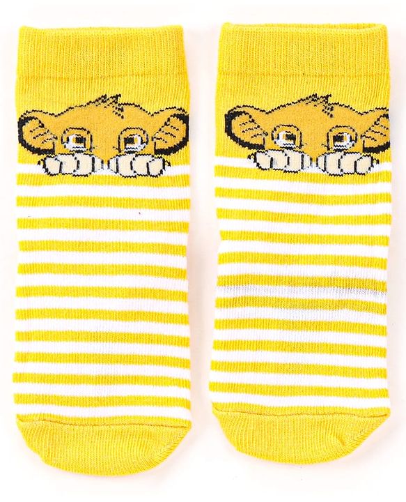 Cute Walk by Babyhug Disney Knit Ankle Length Antibacterial Socks With Lion King Graphics Pack Of 3 - Green Yellow & Blue