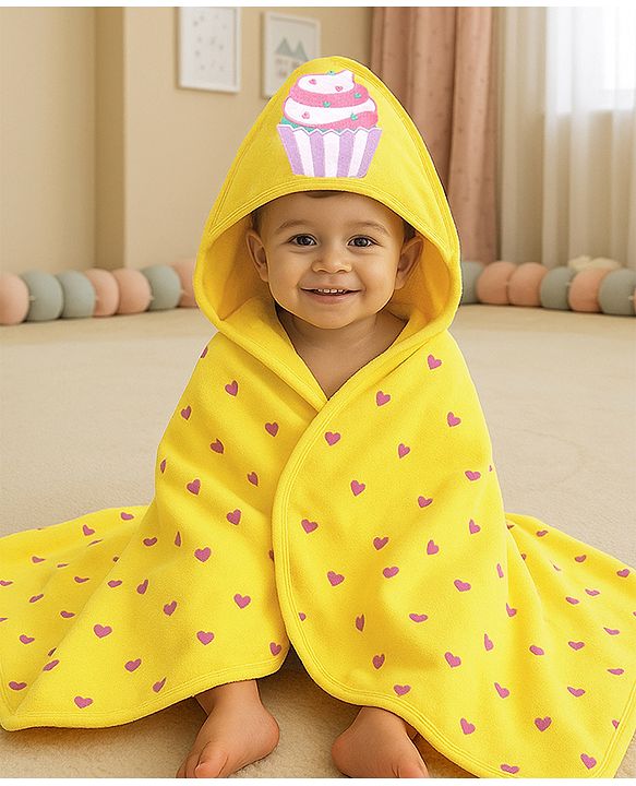 Babyhug Terry Knit Hooded Towel With Ice Cream & Heart Print L 75 x B 71 cm - Yellow