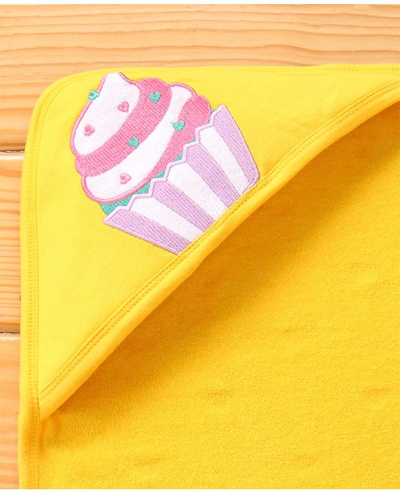 Babyhug Terry Knit Hooded Towel With Ice Cream & Heart Print L 75 x B 71 cm - Yellow