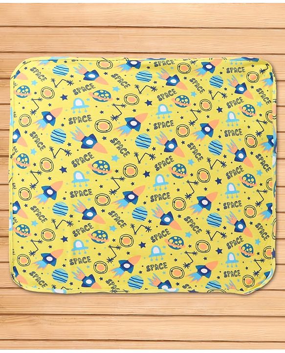 Babyhug Interlock Knit Hooded Wrapper with Space Theme Print L 76 x B 76 cm - Yellow