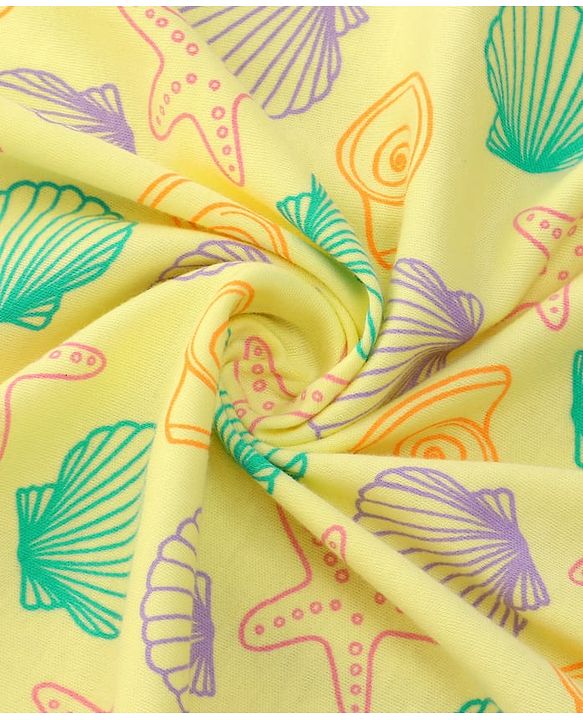 Babyhug Interlock Knit Hooded Wrapper with Sea Life Print L 76.2 x B 76.2 cm - Yellow