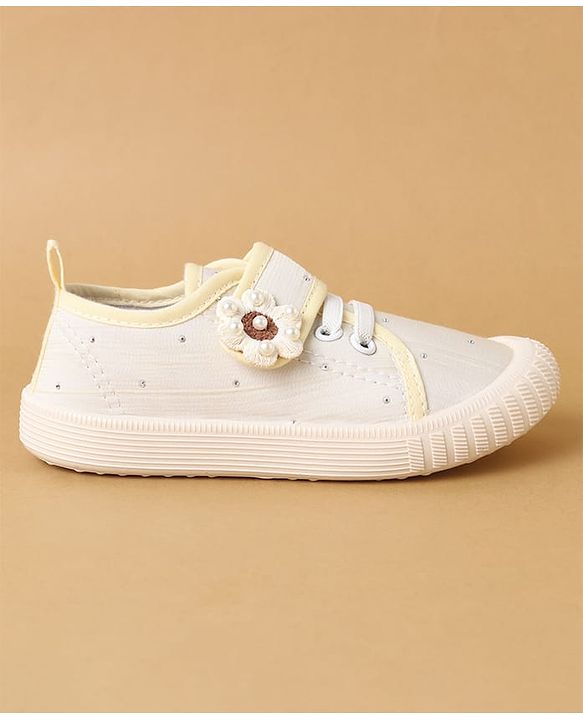 Cute Walk by Babyhug Velcro Closure Casual Shoes with Floral Applique - Beige