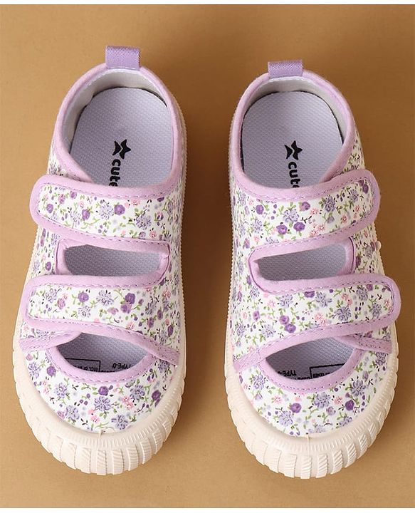 Cute Walk by Babyhug Velcro Closure Casual Shoes with Floral Print - Purple