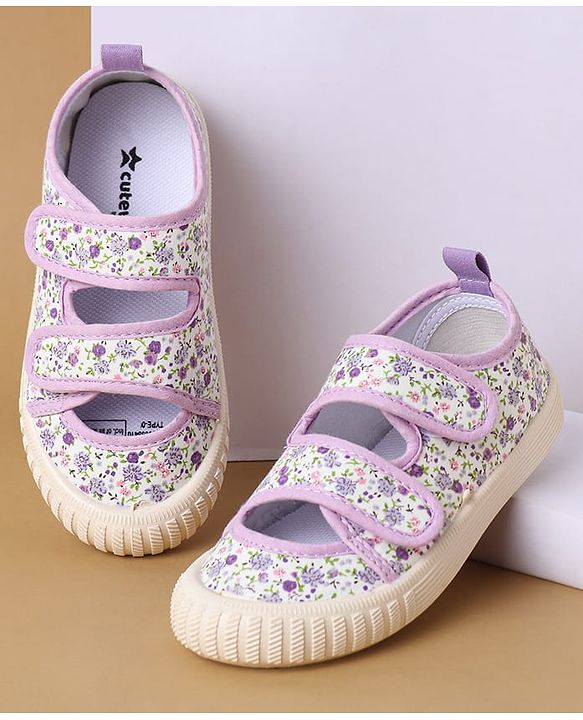 Cute Walk by Babyhug Velcro Closure Casual Shoes with Floral Print - Purple