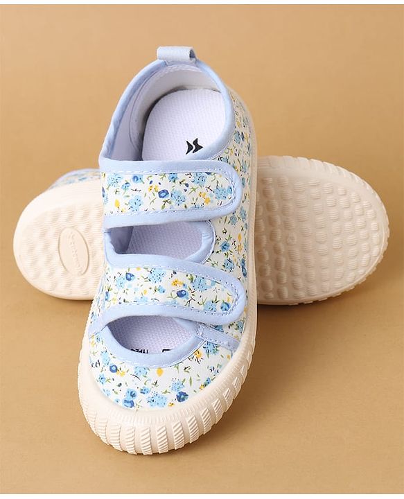 Cute Walk by Babyhug Velcro Closure Casual Shoes with Floral Print - Purple