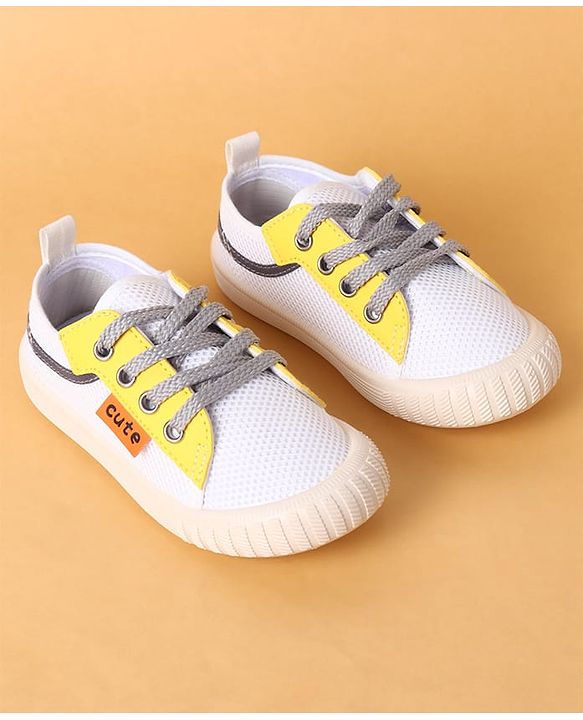 Cute Walk by Babyhug Lace Up Closure Casual Shoes with Colour Block Design - Yellow