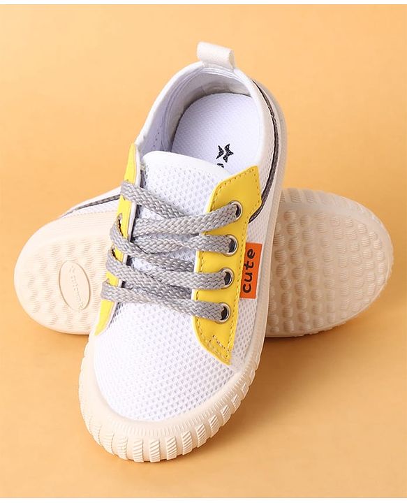 Cute Walk by Babyhug Lace Up Closure Casual Shoes with Colour Block Design - Yellow