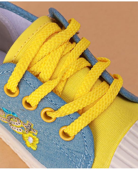 Cute Walk by Babyhug Lace Up Closure Casual Shoes with Sequin Applique - Fuchsia