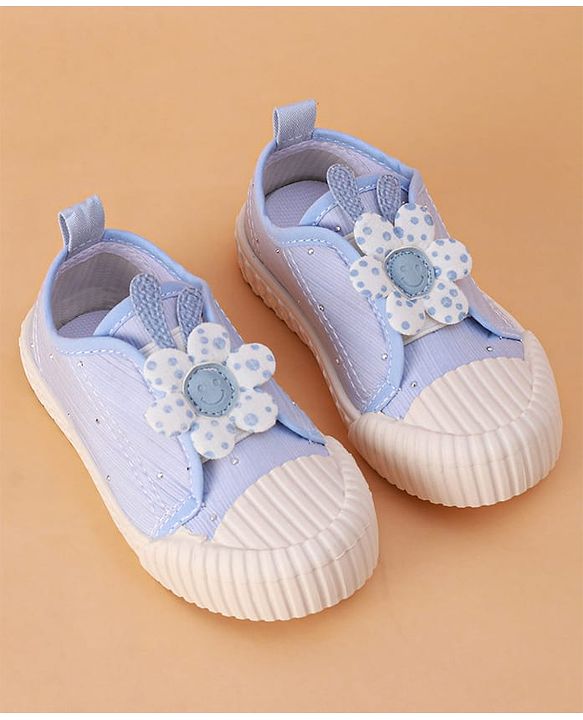 Cute Walk by Babyhug Slip on Casual Shoes with Floral Applique - Light Green