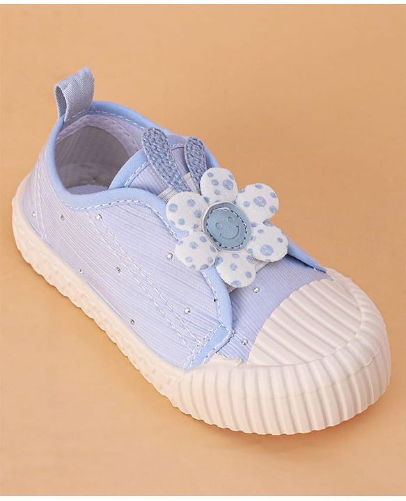 Cute Walk by Babyhug Slip on Casual Shoes with Floral Applique - Light Green
