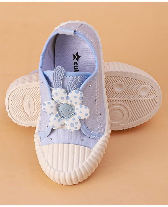 Cute Walk by Babyhug Slip on Casual Shoes with Floral Applique - Light Green